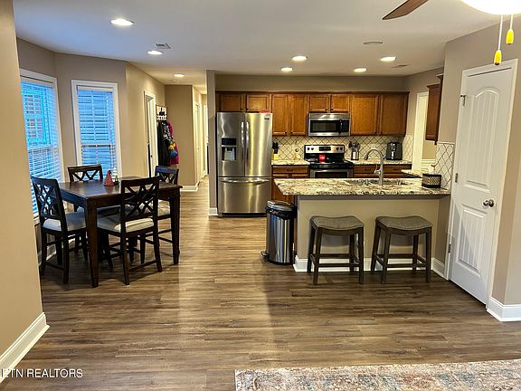 4th image of 1554 Chariot Ln