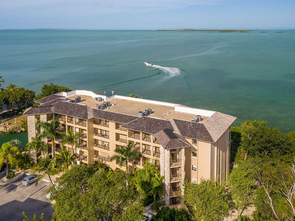 1st image of 96000 Overseas Hwy APT X32