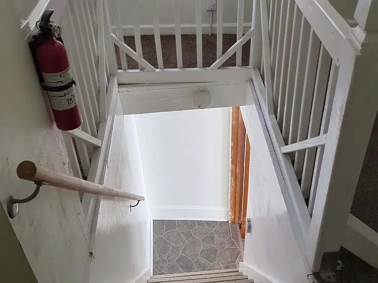775 Lucas Pl — Photo 12