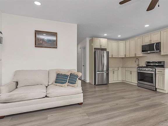4th image of 347 E Pine Street