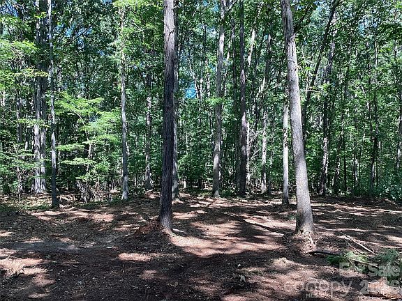 2nd image of 4941 Helton Rd