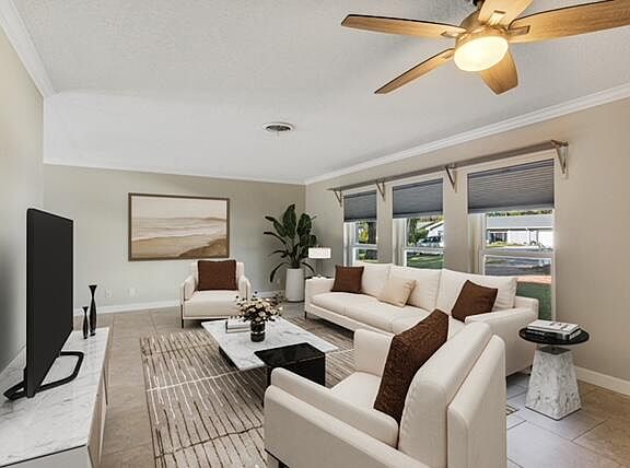 3rd image of 1546 35th Avenue