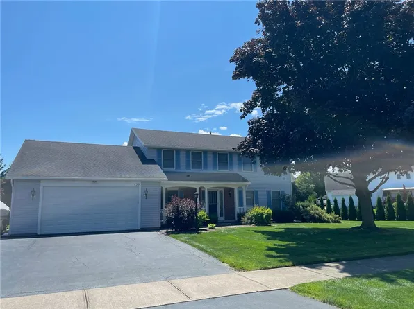 155 Labrador Dr, Rochester, NY 14616