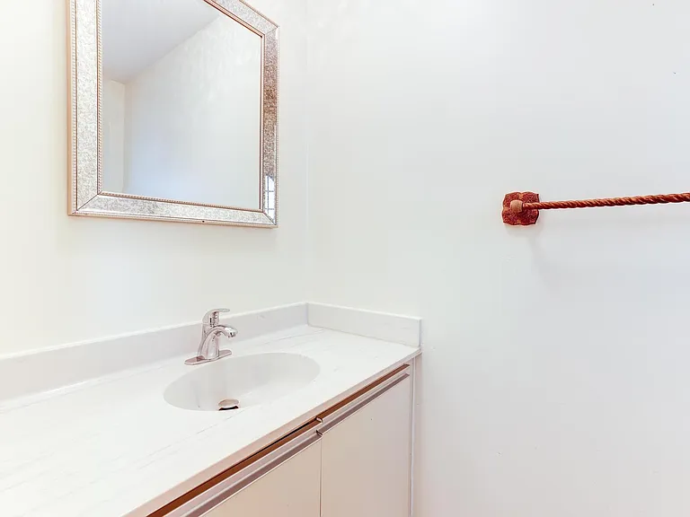 8509 Jeffersonian Ct — Photo 20