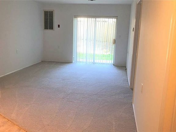 3rd image of 54 School St APT 128