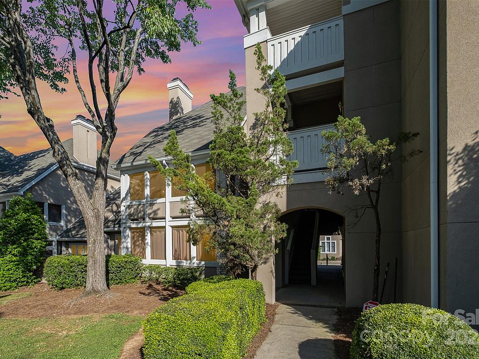 1st image of 9211 Ravenwing Dr