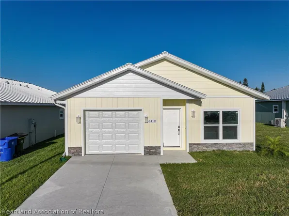 6419 Okinawa Ave, Sebring, FL 33870
