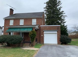 742 Pearl Ave, Manheim, PA