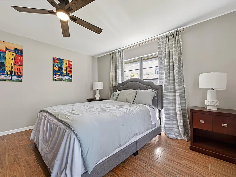 9310 Cliffwood Dr — Photo 33