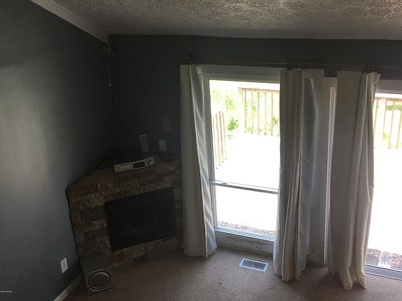 4th image of 1705 Sophia St