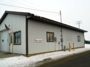 1345 1st Ave N, Windom, MN 56101