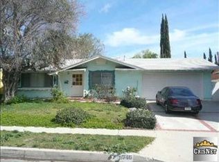 9940 Casaba Ave, Chatsworth, CA 91311