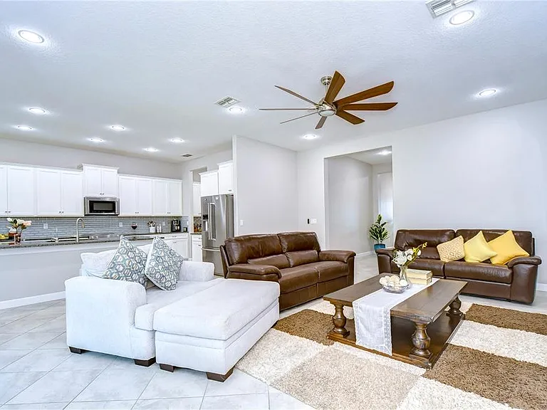 31470 Fairhill Dr — Photo 38