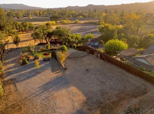 4800 Wagon Wheel Ln, Santa Rosa, CA 95409