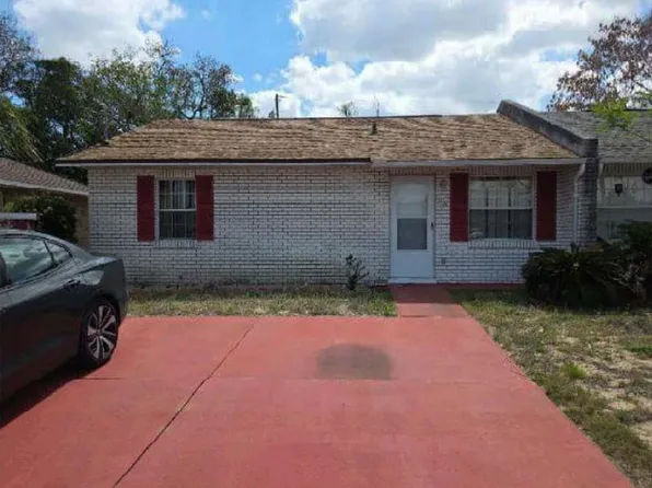 1432 Thousand Roses Dr S, Lake Wales, FL 33853