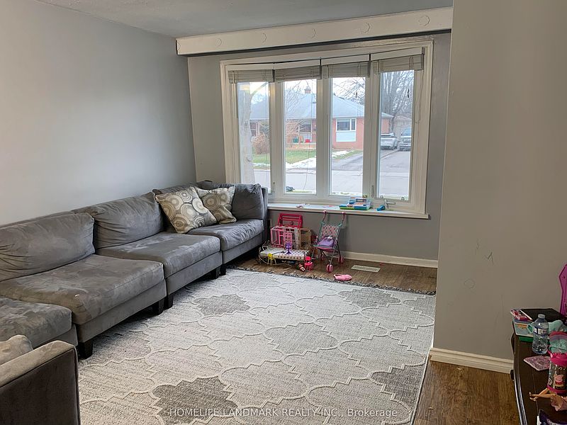 Ajax House for rent - 4 Bedrooms in Ajax
