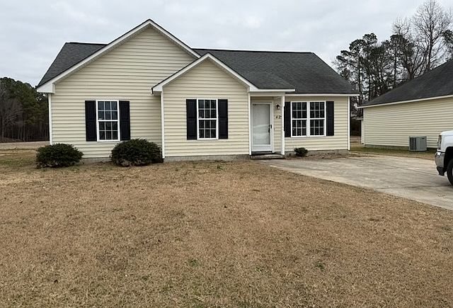 1st image of 425 Archer Dr