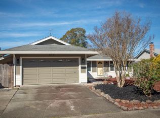 573 Lamont Ct N, Rohnert Park, CA 94928