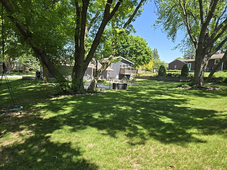 N70W23707 Prides Rd — Photo 7