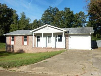 2629 W Avondale St, Poplar Bluff, MO, 63901