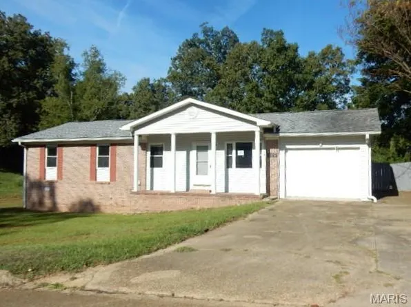 2629 W Avondale St, Poplar Bluff, MO 63901