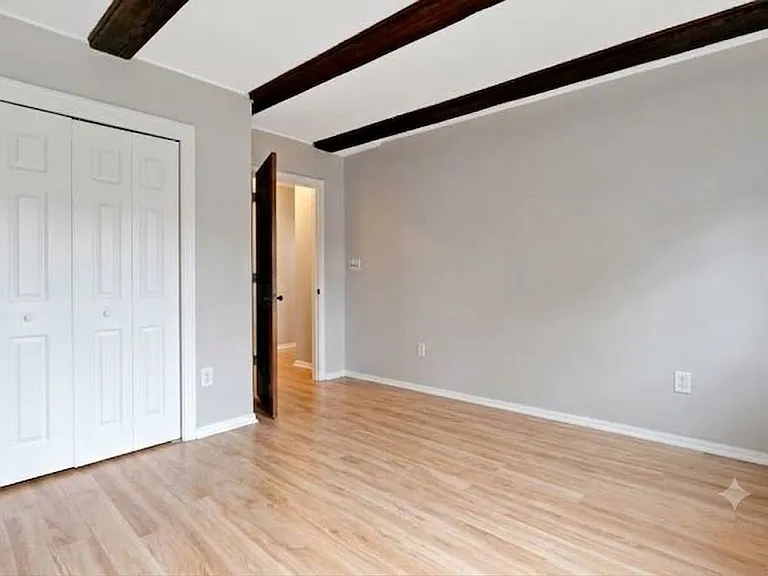 923 Lovering Ave — Photo 5
