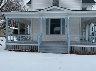 27 Rowley St, Gouverneur, NY 13642