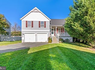 2 Granny Smith Ct, Baltimore, MD 21220