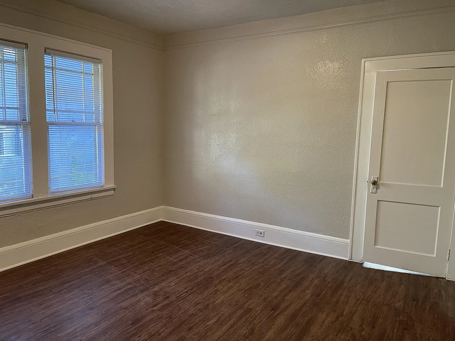 3358 Phyllis Street - 1 — Photo 4