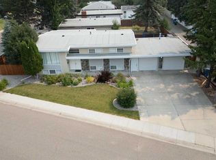 1019 W Glacier Dr S, Lethbridge, AB T1K3N3
