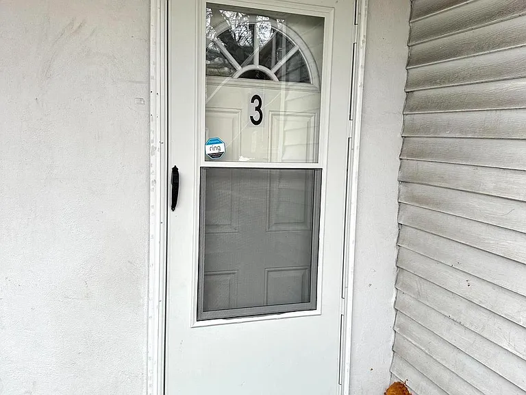 277 S Potomac St #3 — Photo 4