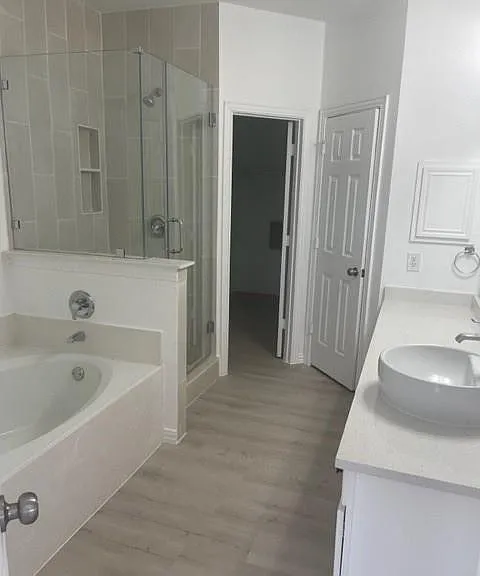 9916 Dryden Ln — Photo 15