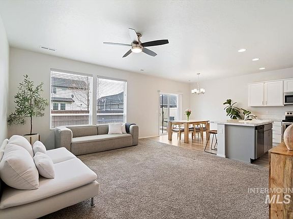 5th image of 6268 N Carlese Ave