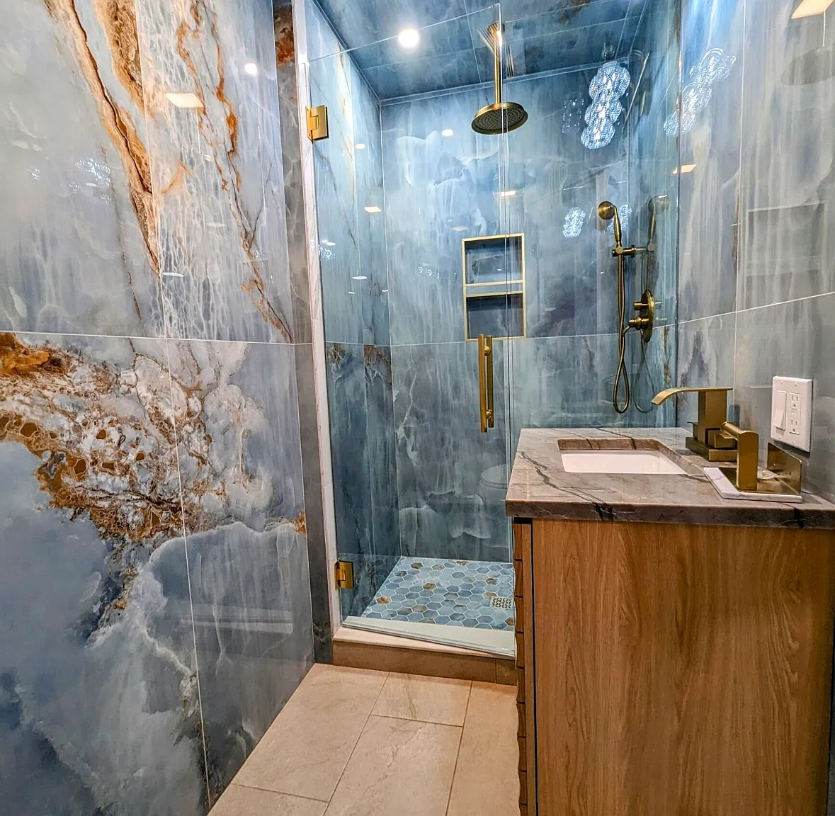 Studio, 300 sqft, $1,500 — Photo 4