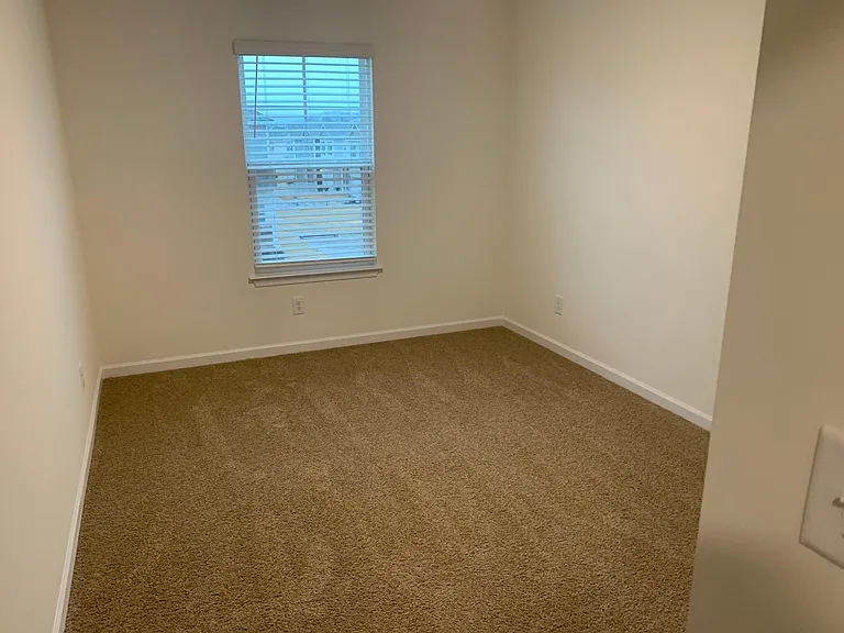 2 Poplar Ct — Photo 13