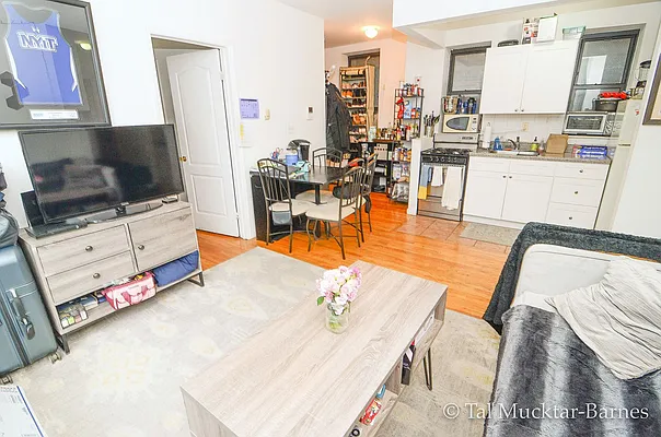 Rented by One Eleven Residential, Inc. | media 17