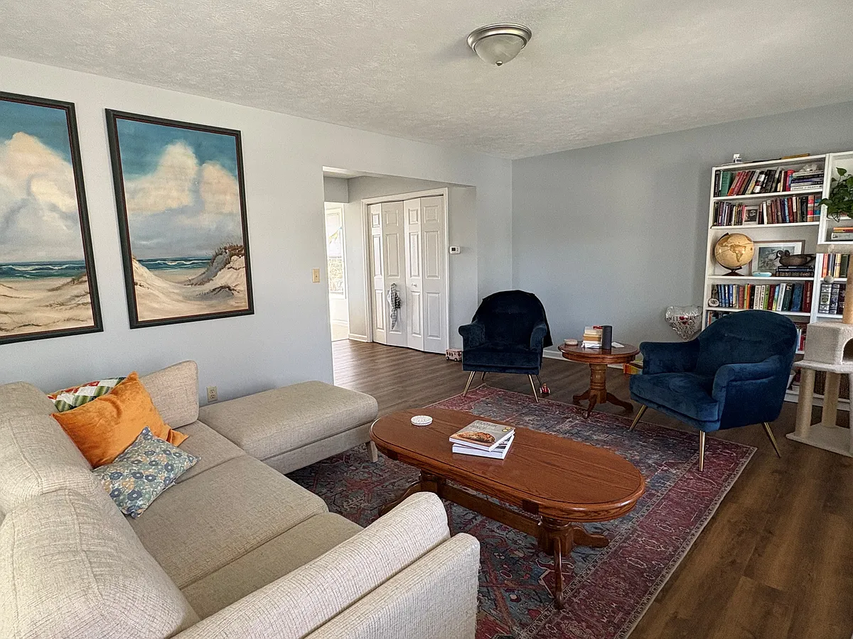 Living Room - 505 W 13th St
