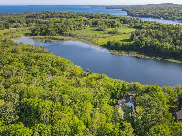 13 Lily Pond Drive, Camden, ME 04843