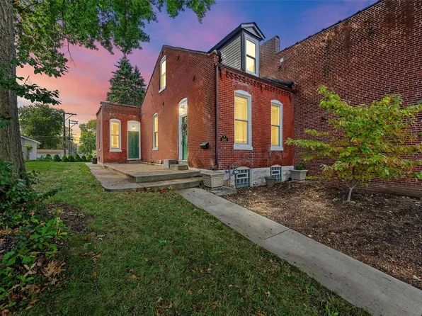 3142 Arsenal St, Saint Louis, MO 63118