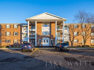 7500 Boulder Bluff Dr APT 24, Jenison, MI 49428