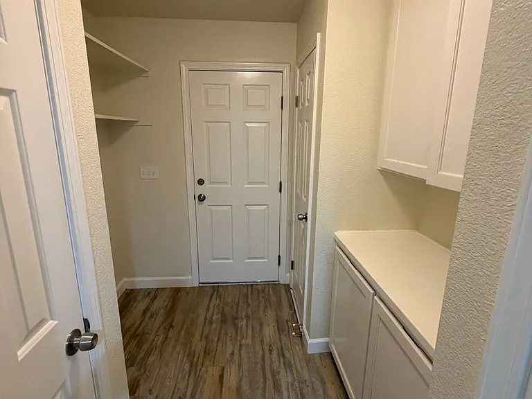5111 W Fremont Ave — Photo 5