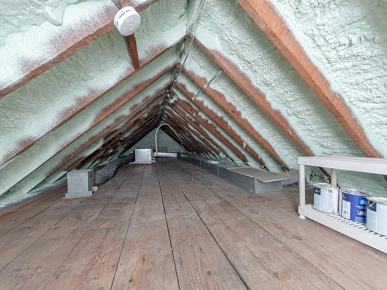 206 E Marion St — Photo 20