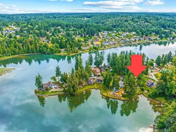 5731 NW Lagoon Lane, Gig Harbor, WA 98335