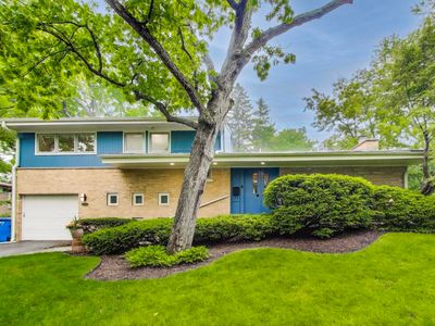 (Undisclosed Address), Highland Park, IL, 60035