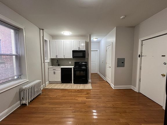 2nd image of 130 Corbin Ave #33E