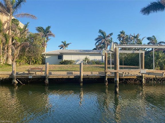 227 Channel Dr, Naples, FL 34108 | MLS #223039349 | Zillow