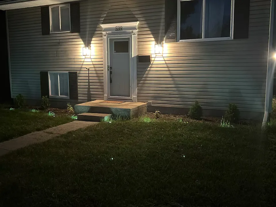 539 N Illinois Ave