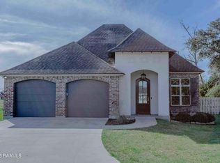 4448 Poydras Hwy, Breaux Bridge, LA 70517