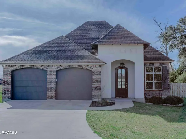 4448 Poydras Hwy, Breaux Bridge, LA 70517