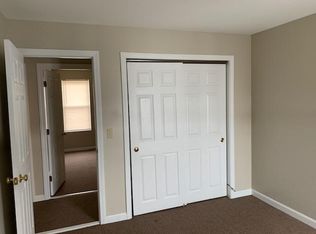 103 Canonicus St #3, Fall River, MA 02723